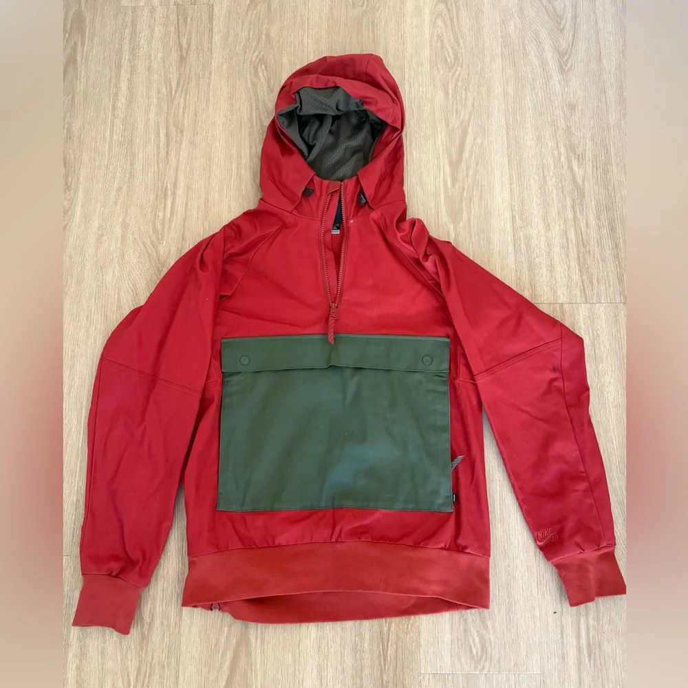 Nike SB Jacket - Picture 1 of 7